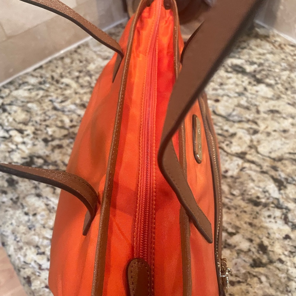 Michael Kors Orange Tote Bag - Picture 5 of 11